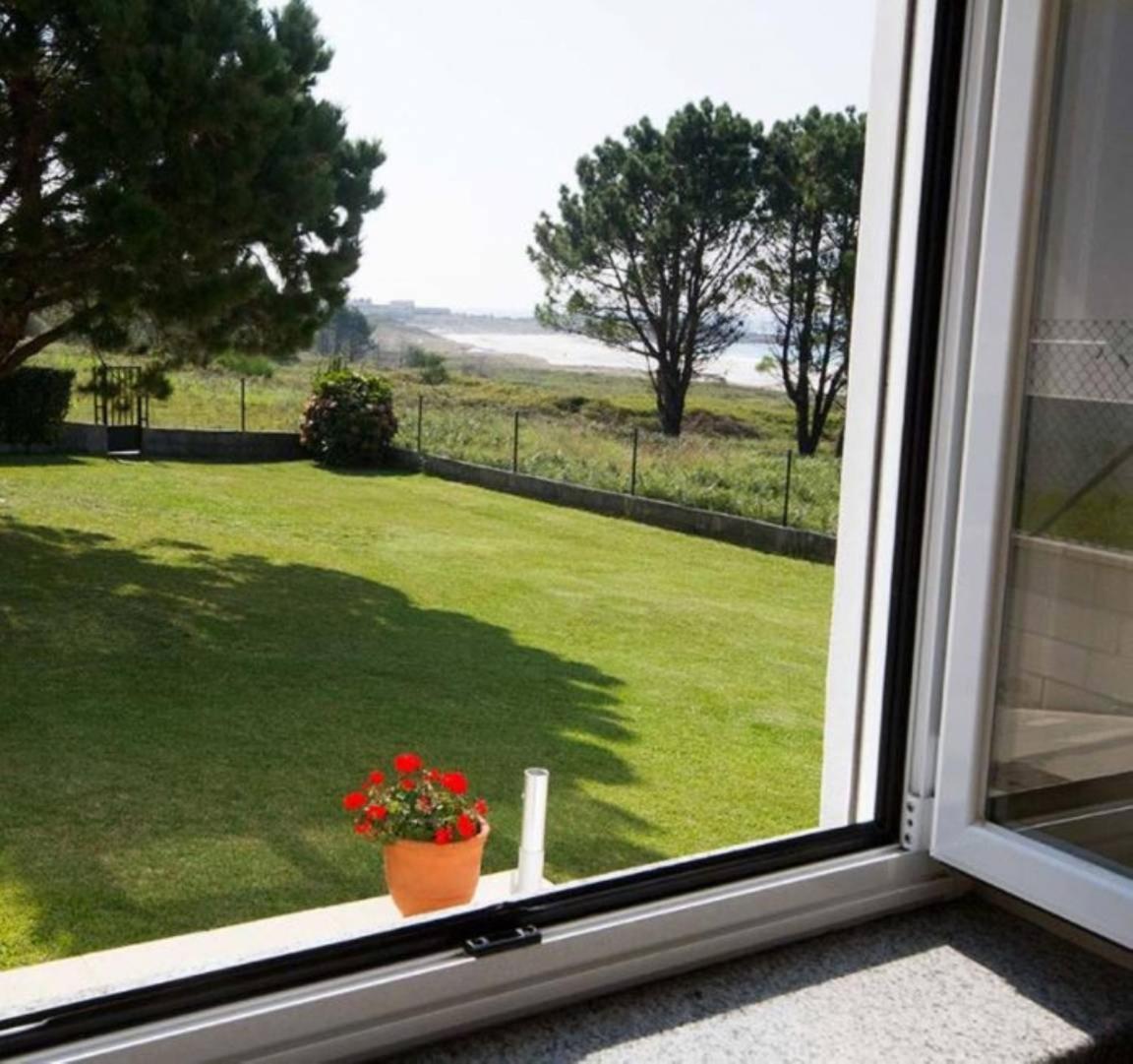 Apartamento Playa De Larino Gándara Eksteriør bilde