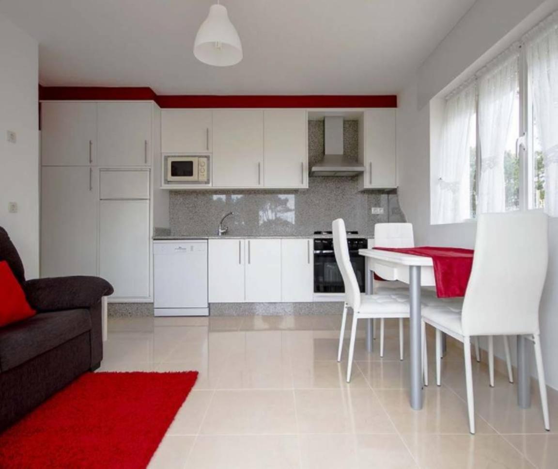 Apartamento Playa De Larino Gándara Eksteriør bilde