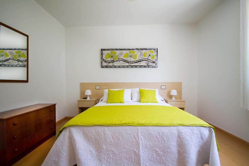 Apartamento Playa De Larino Gándara Eksteriør bilde